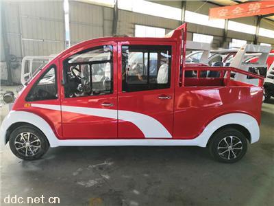  封闭式电动消防巡逻车